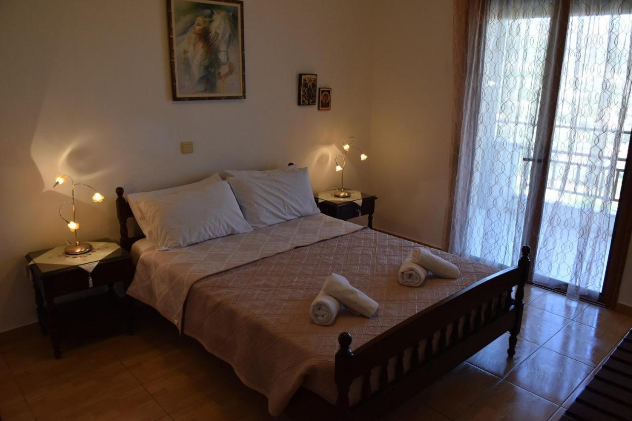 Triopetra Luxury Villas Fournou Lago Esterno foto