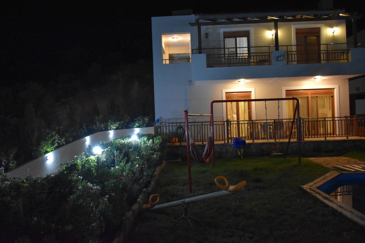 Triopetra Luxury Villas Fournou Lago Esterno foto