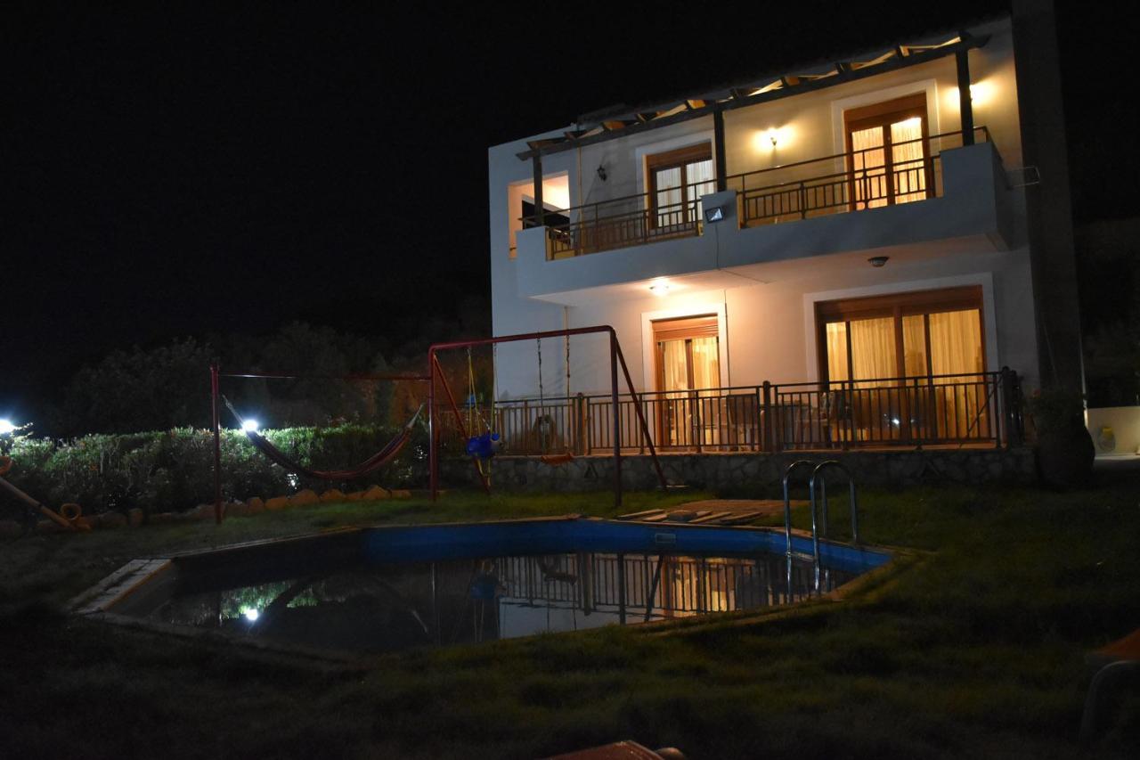 Triopetra Luxury Villas Fournou Lago Esterno foto
